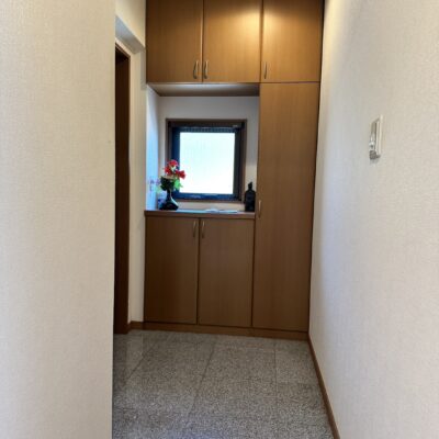  (玄関)