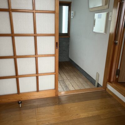  (内装)