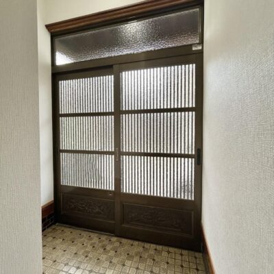  (玄関)