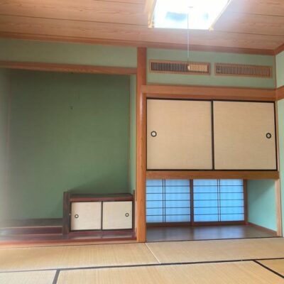 (内装)