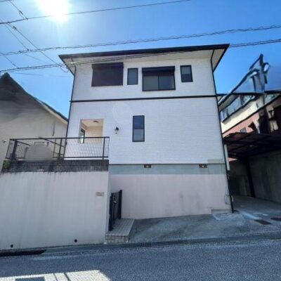 高知県高知市潮見台１丁目