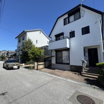 高知県高知市仲田町